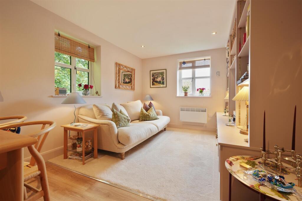Main image of property: Sheafside Apartments, Archer Mews