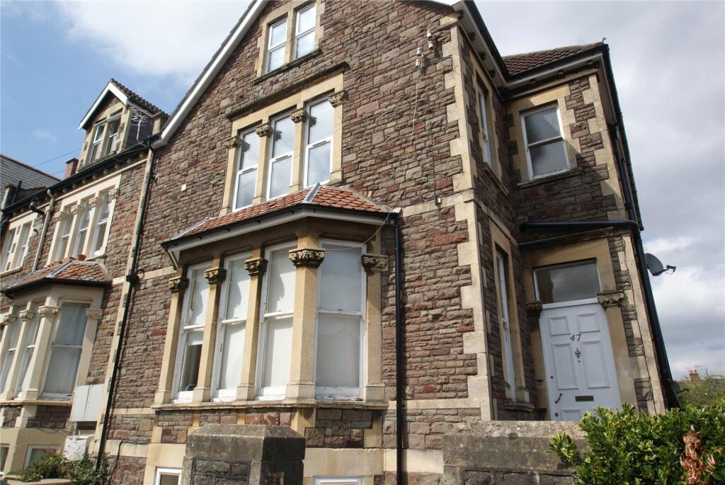 6 bedroom apartment for rent