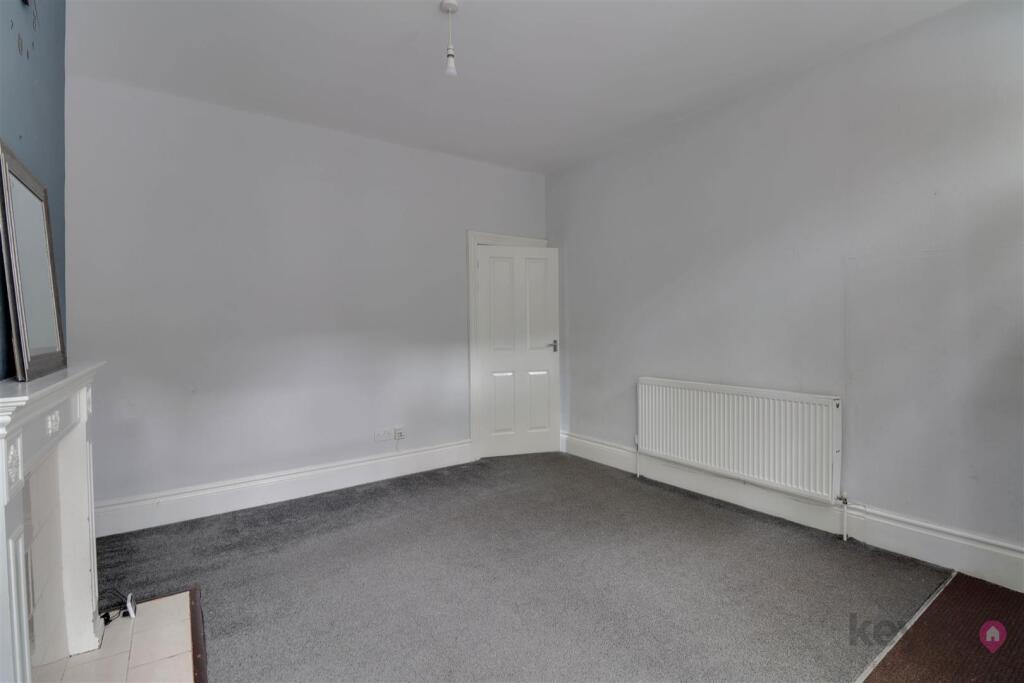 House in Sheffield, Steel Bank, Crookes - View 4