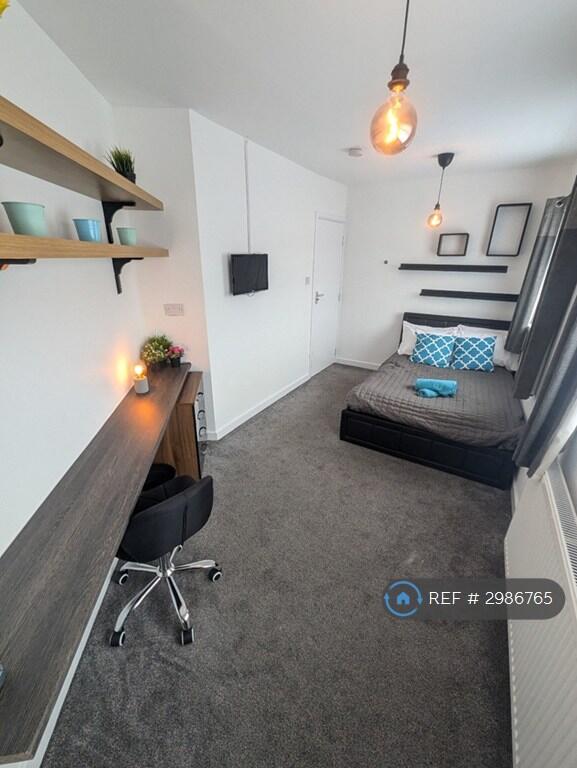 Main image of property: Wellsford Avenue, Solihull, B92