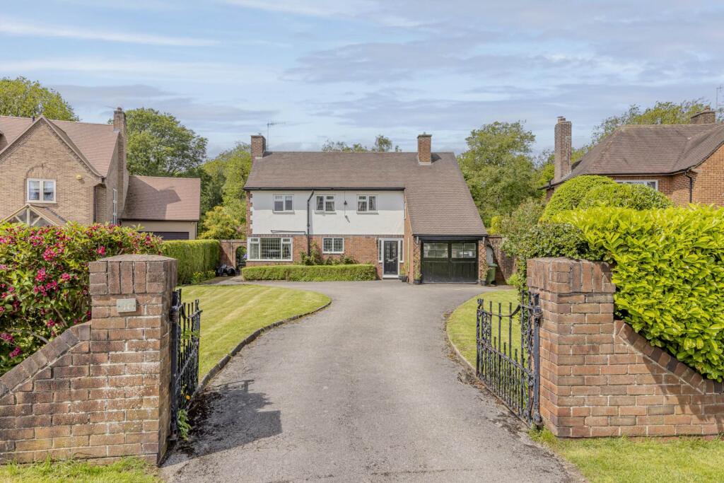 Main image of property: Parkway, Dairyfields, Trentham, Stoke On Trent, ST4 8AG