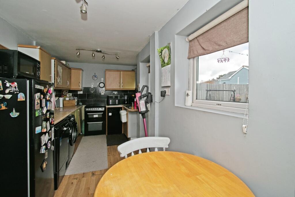 House in Redruth, Cornwall - More