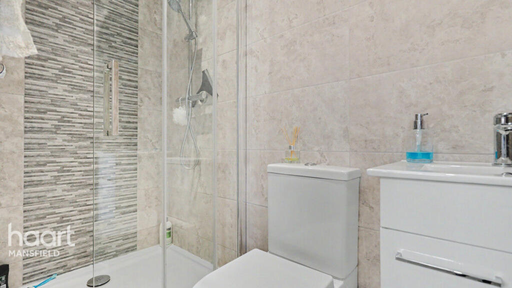 House in Bolsover, Shirebrook - View 5