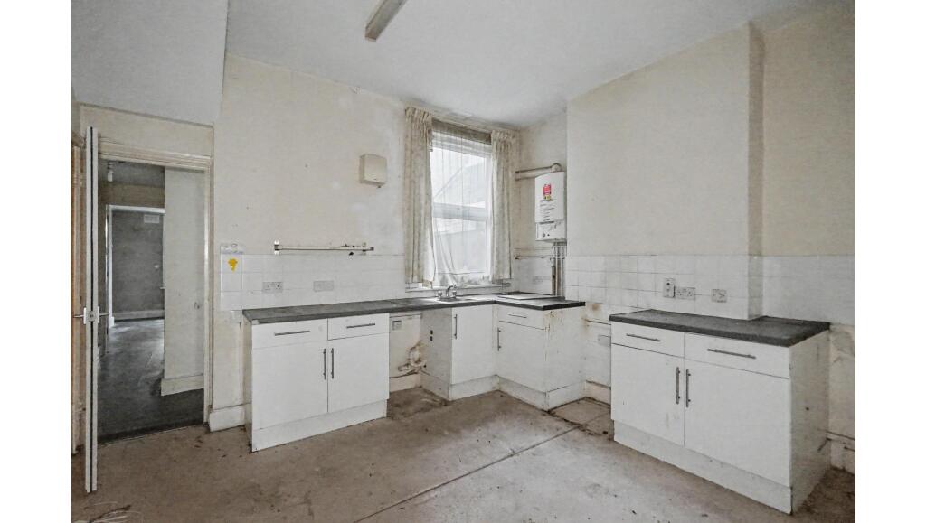 Apartment in London - View 2