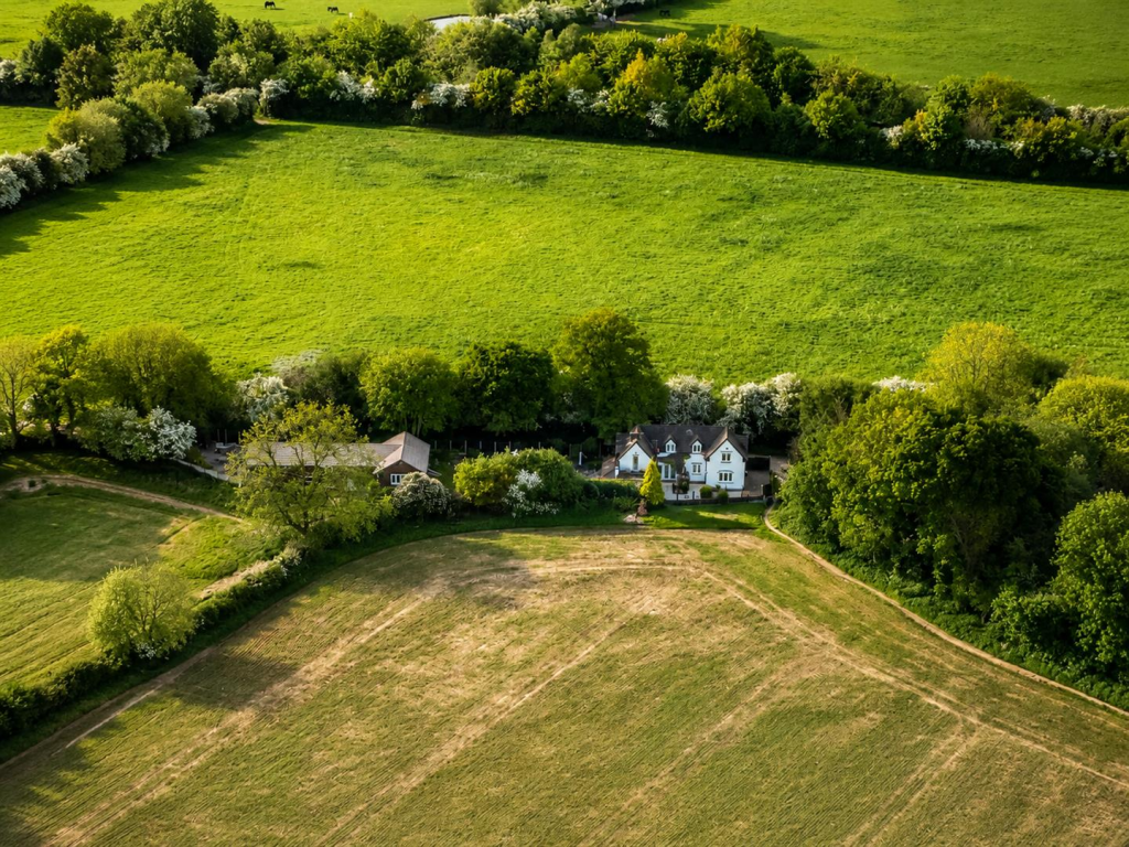 House in Hinckley and Bosworth, Barwell - View 2