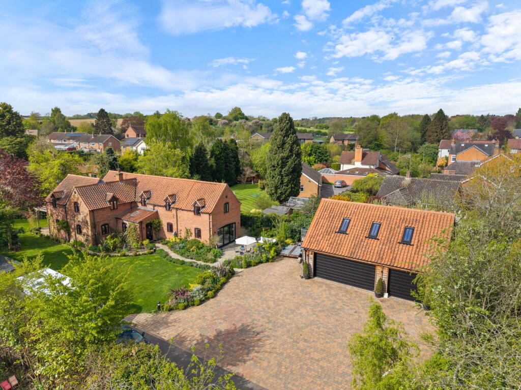 Main image of property: Tanyard Cottage, Southwell, NG25 0LD