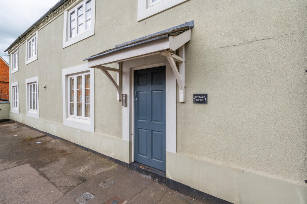 Byrkley Mews, Barton-under-needwood, DE13 photo 4