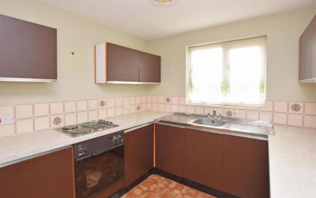 House in Denbighshire, Rhyl - More