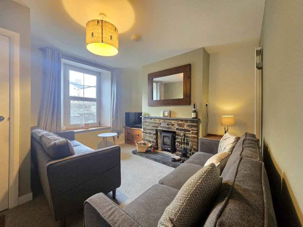 Elmscott Terrace, Bideford photo 3