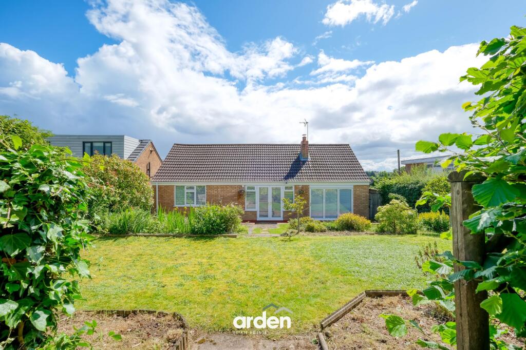 House in Redditch, Headless Cross - View 2