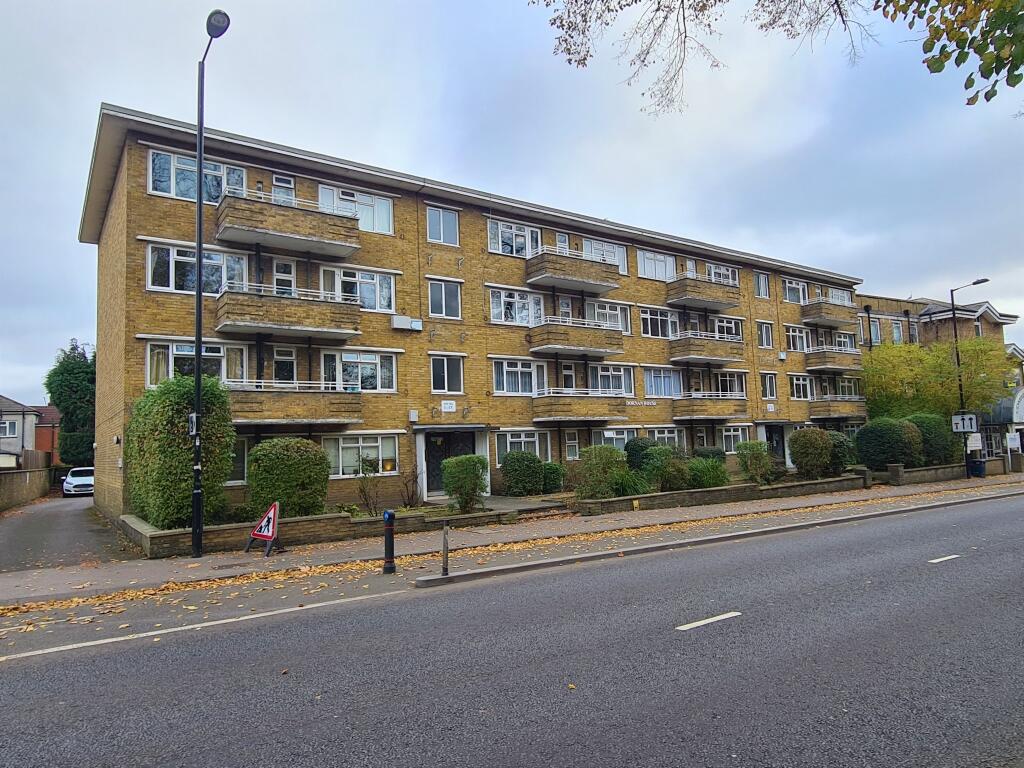 Main image of property: The Avenue, Southampton