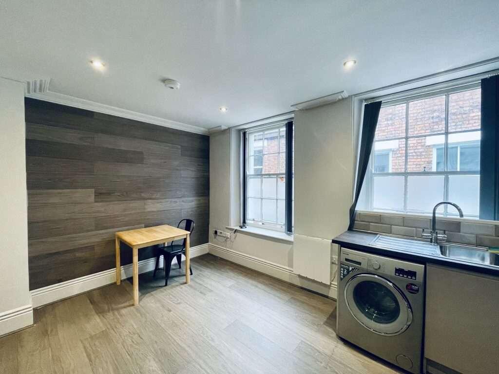 Main image of property: Flat 3, Victoria Chambers, 14 Figtree Lane, Sheffield, S1 2DJ