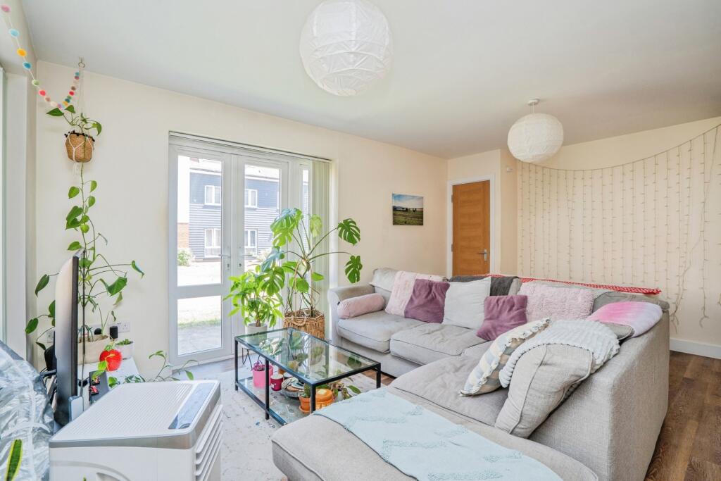 Main image of property: Abbess Way, Waterlooville, Hampshire, PO7