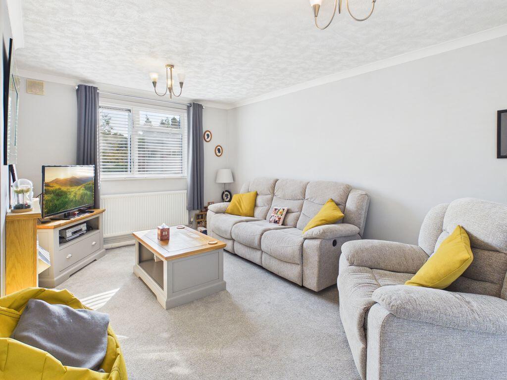 House in Tunbridge Wells, Pembury - View 2