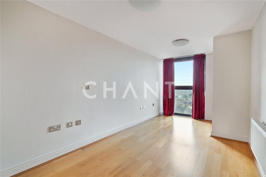 Apartment in London - View 5