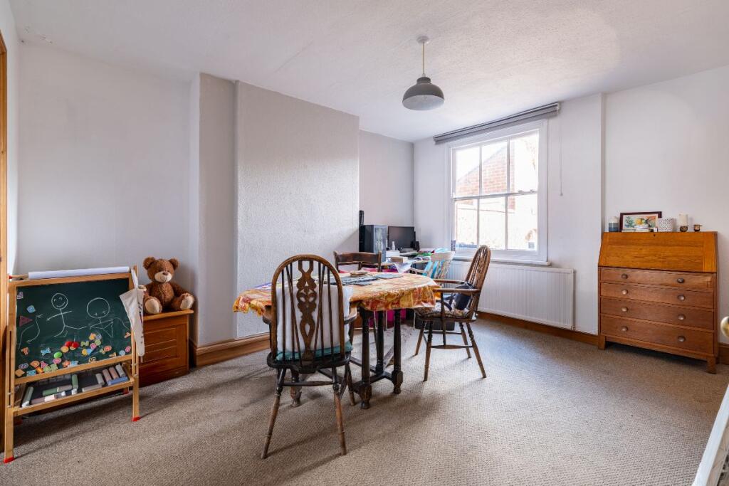 House in Milton Keynes - View 4