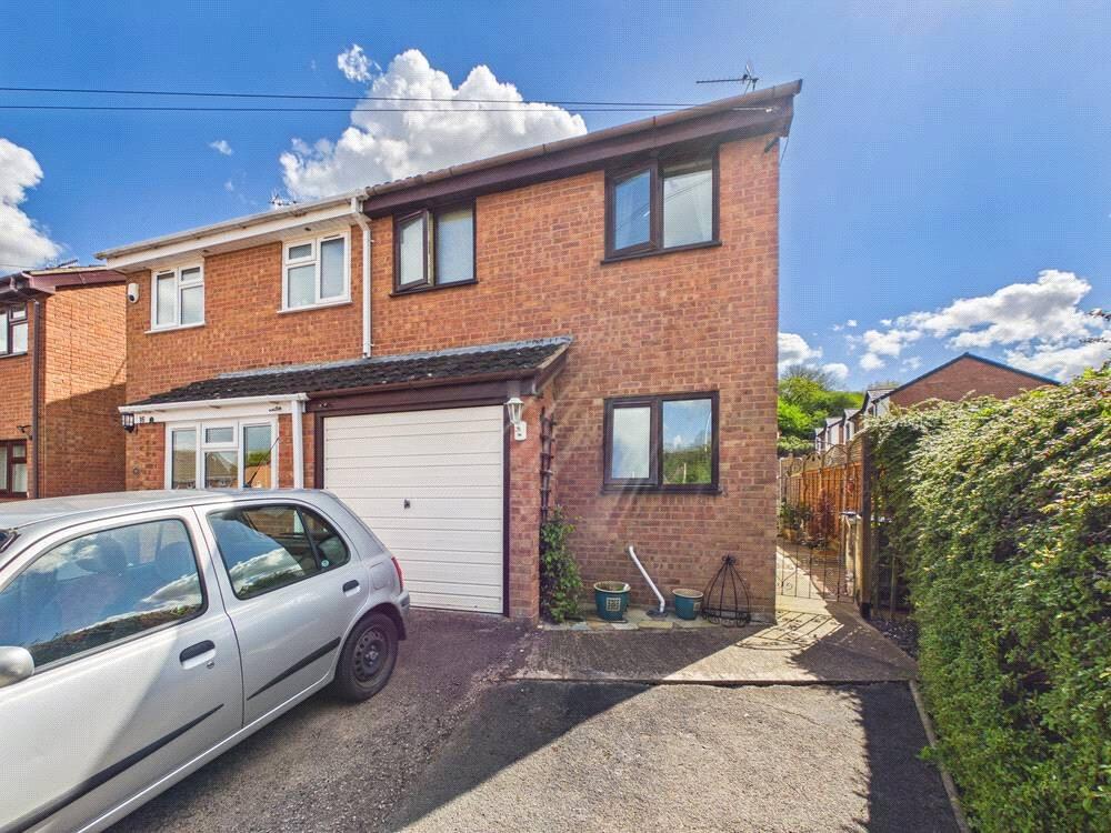 Main image of property: The Fairway, Worcester, Worcestershire, WR4