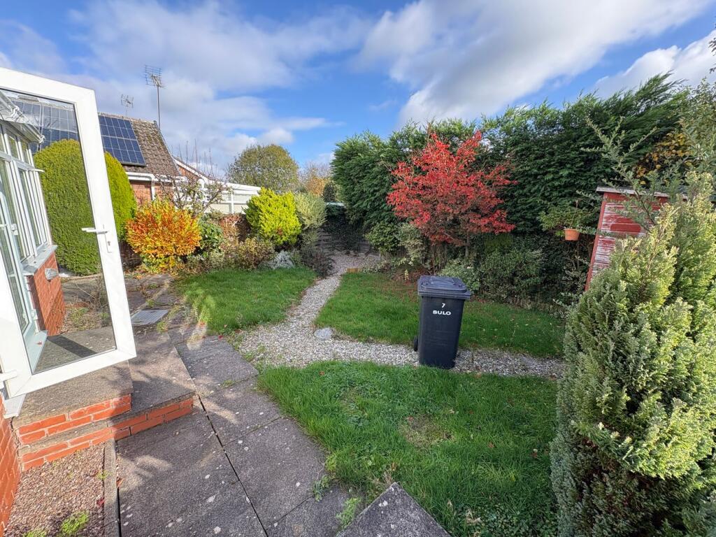 House in Harborough, Sutton in the Elms, Broughton Astley - View 5