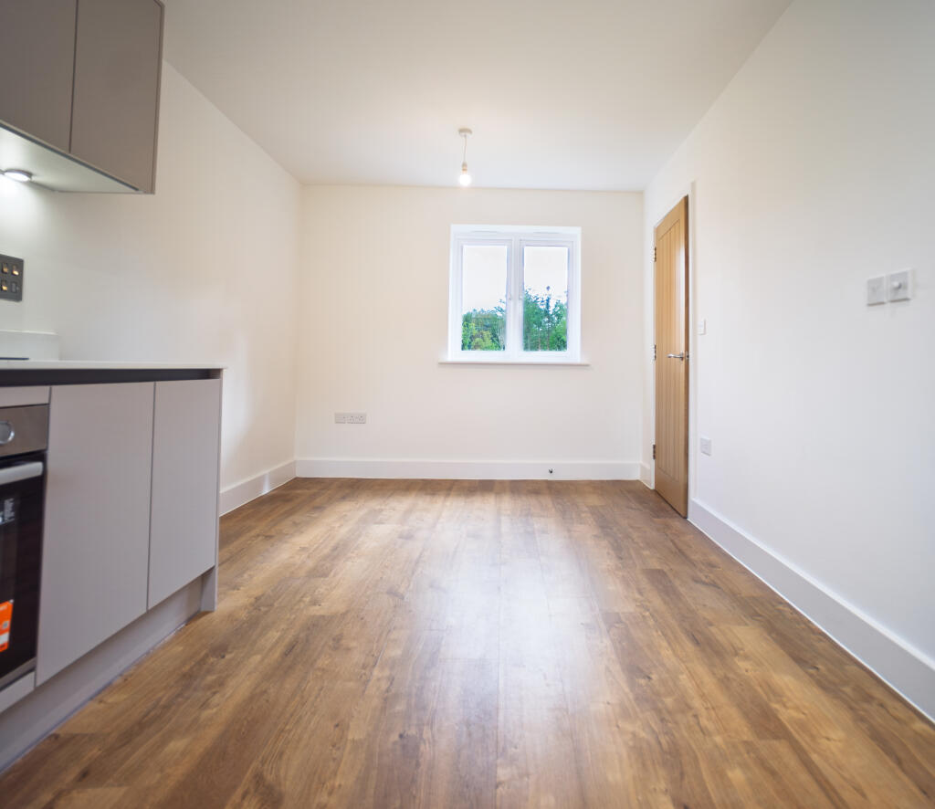 House in Tonbridge - View 5