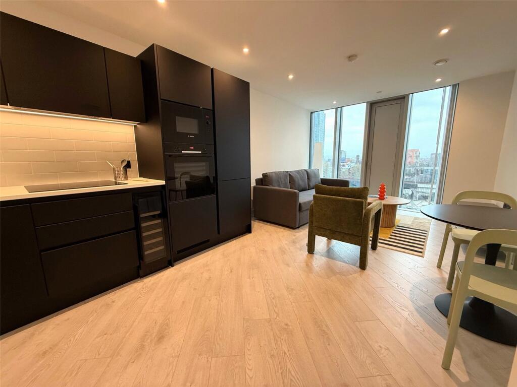 Main image of property: 1 Trinity Way, Vista River Tower, Manchester, M3