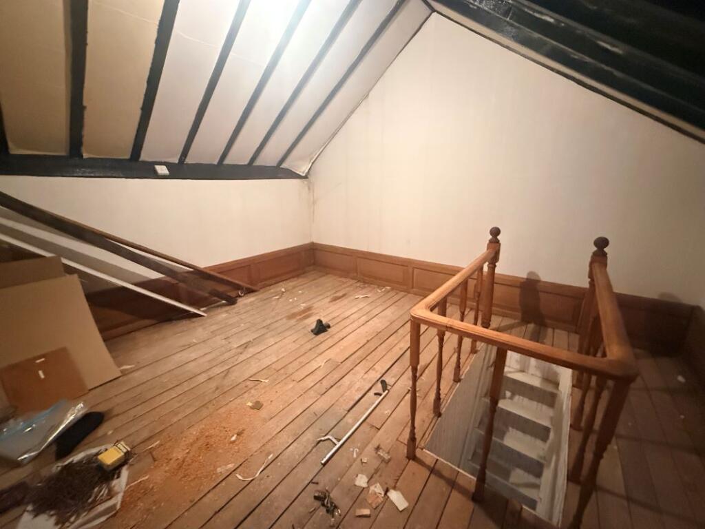House in Leicester - View 5