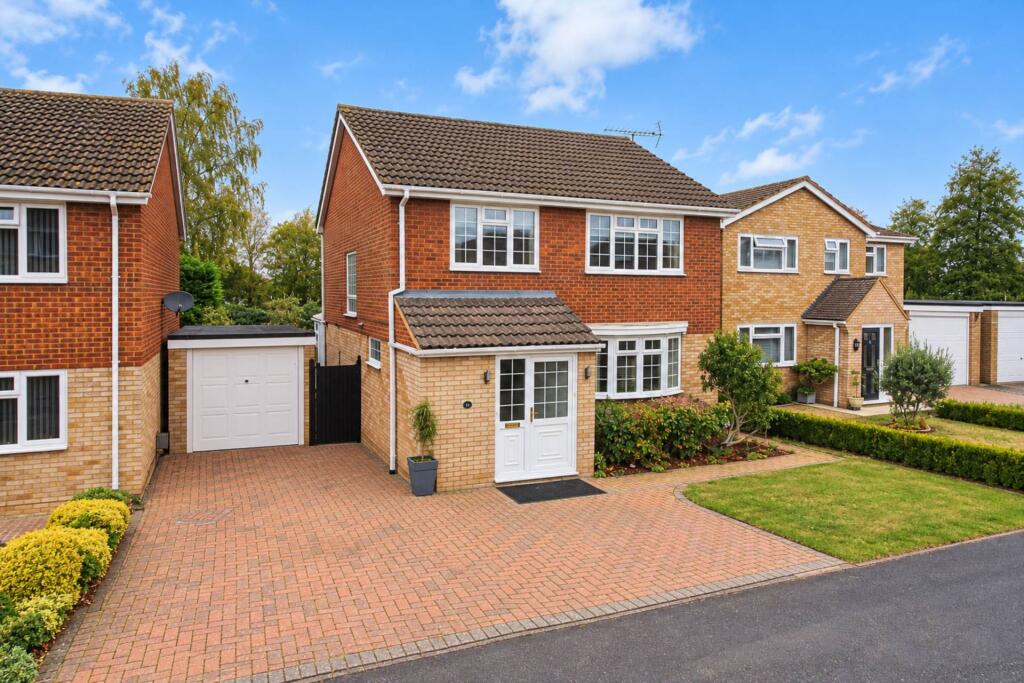 Main image of property: Dean Close, Aylesbury
