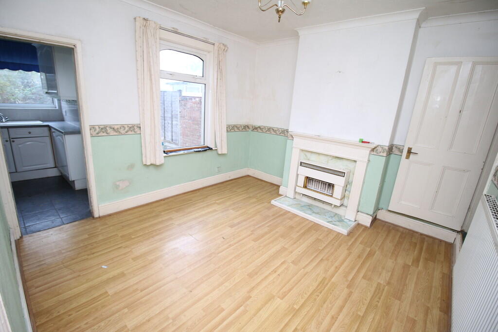 Arden Road, Bulkington  photo 2