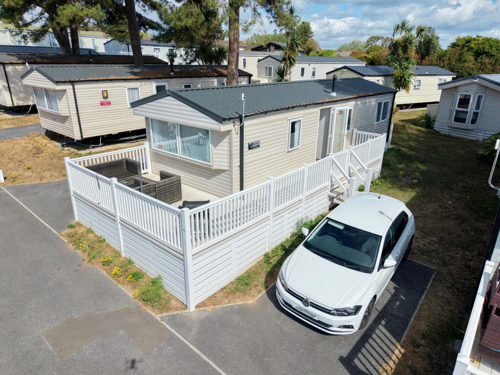 Landscove Holiday Village, Gillard Road, Brixham, Torbay photo 2