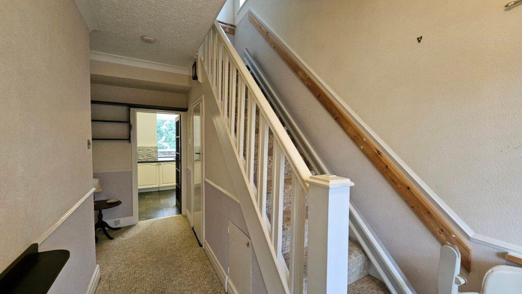 27 Towncroft Lane, Bolton, BL1 5EN photo 4
