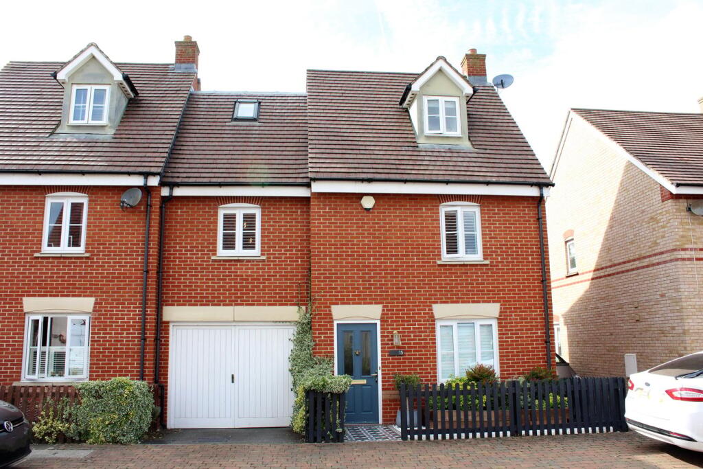 Main image of property: Comfrey Road, Stotfold, Hitchin, SG5