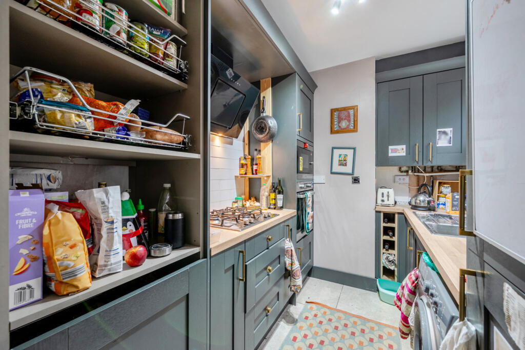 Railton Road, Herne Hill, London - View 4