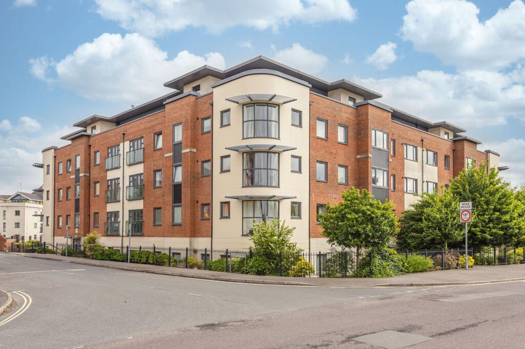 Main image of property: Fosters Place, Kiln House, RH19