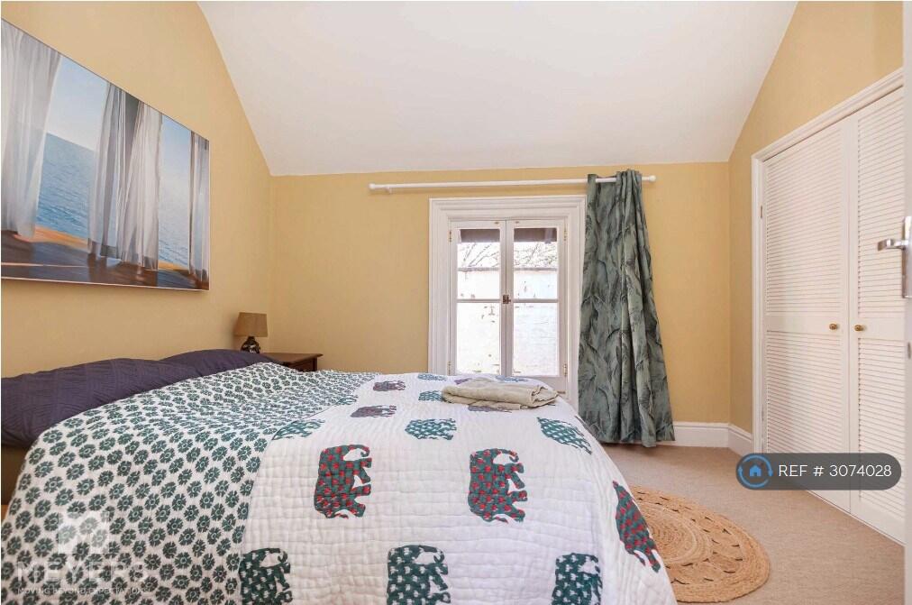 Apartment in Bournemouth, Winton - More