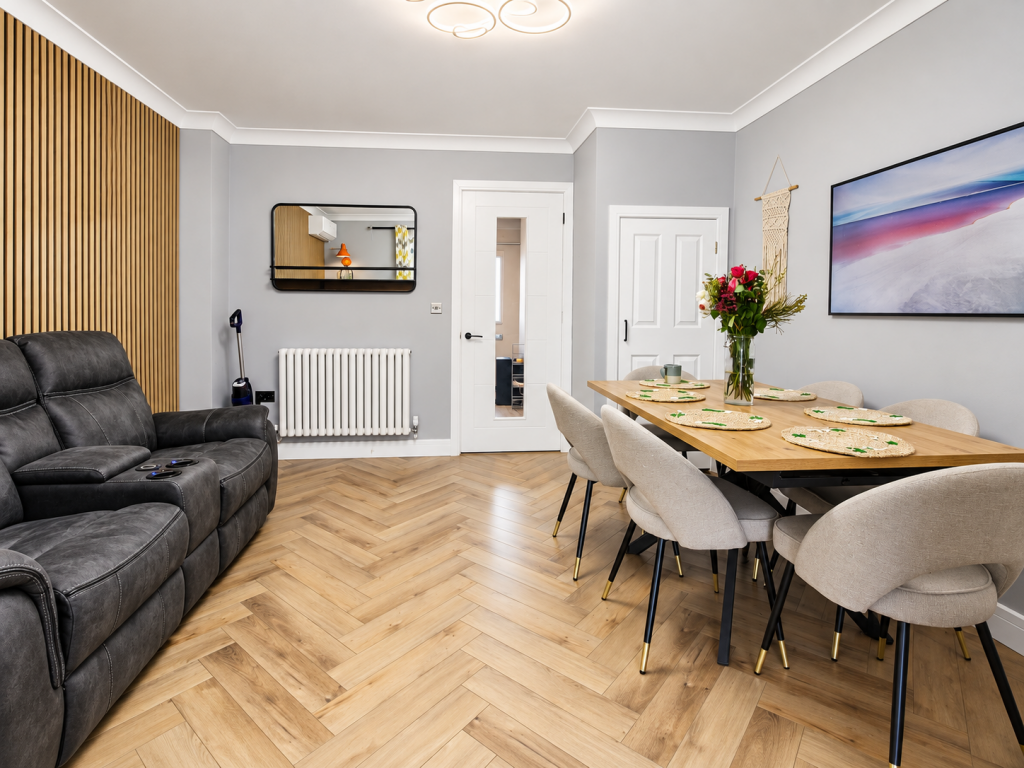 House in Swindon - View 5