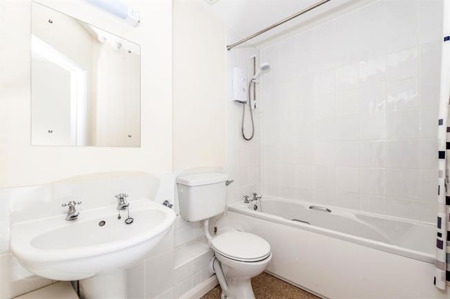 Apartment in Torquay - View 5