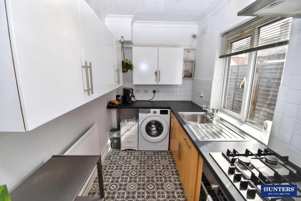 House in Oadby and Wigston, Leicestershire - View 4