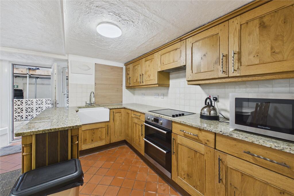 House in Exeter - View 2