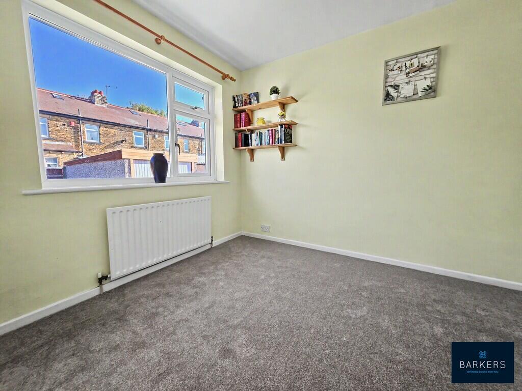 House in Leeds, Drighlington - More