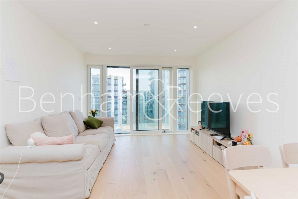 Main image of property: Duke of Wellington Avenue, London, SE18