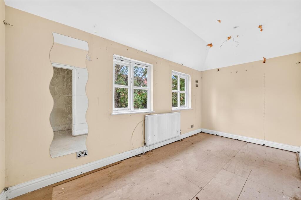 House in Ilford - View 2