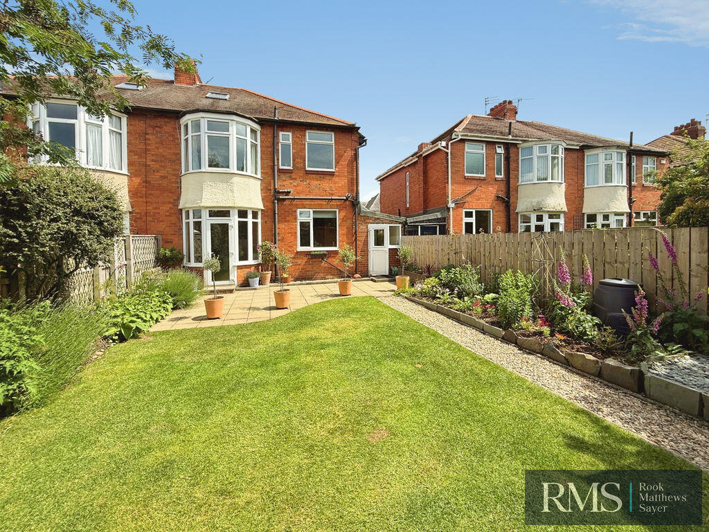 House in Newcastle upon Tyne, Tyne and Wear - View 3