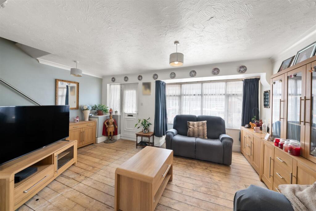 House in London - View 5