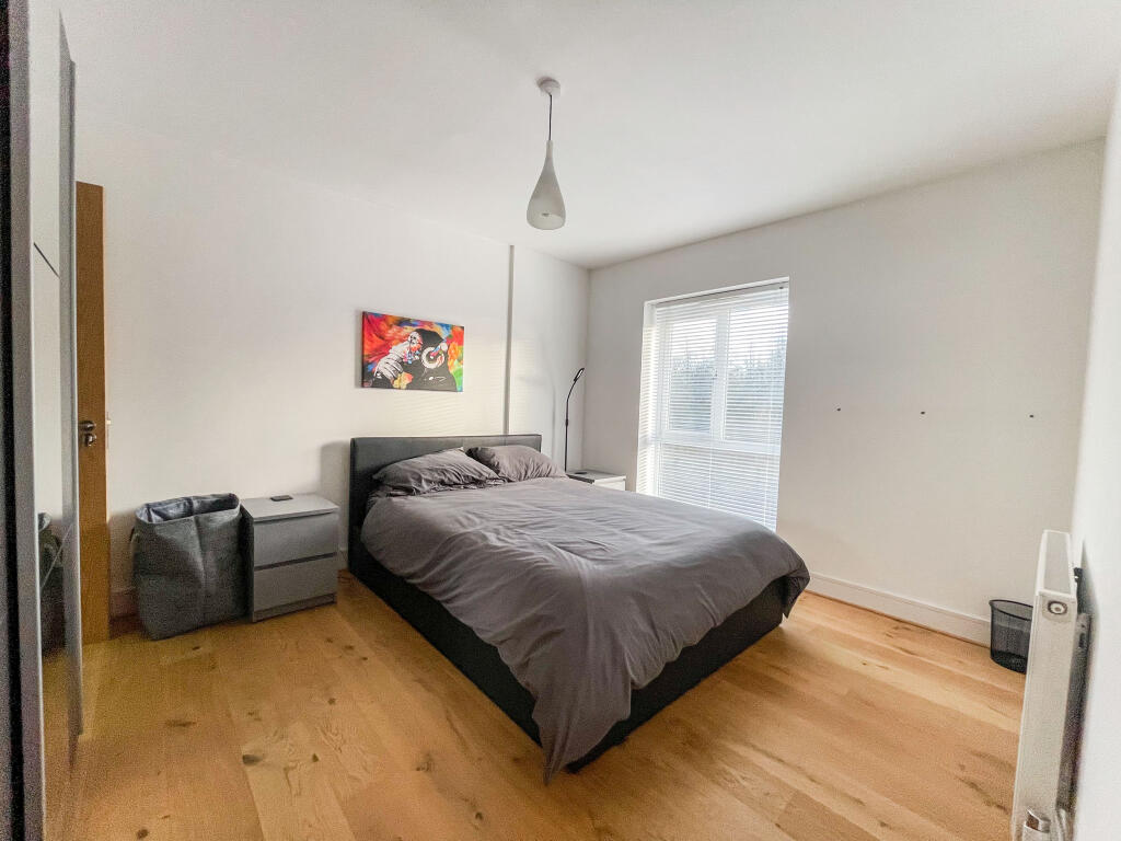 Apartment in Birmingham, West Midlands - More