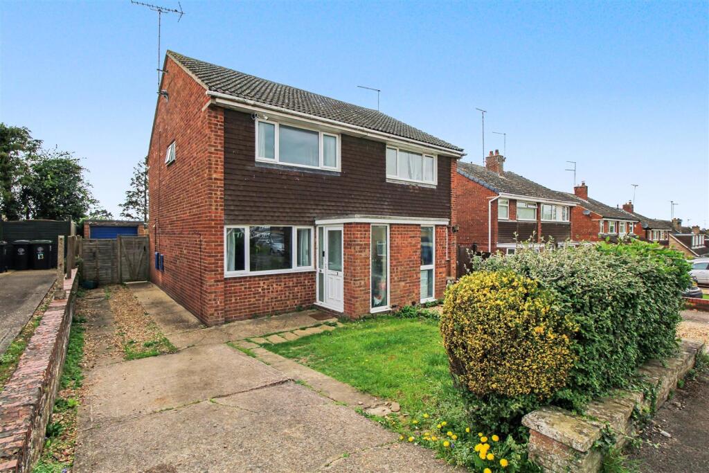 Main image of property: NN14 Hillcrest Close, Thrapston