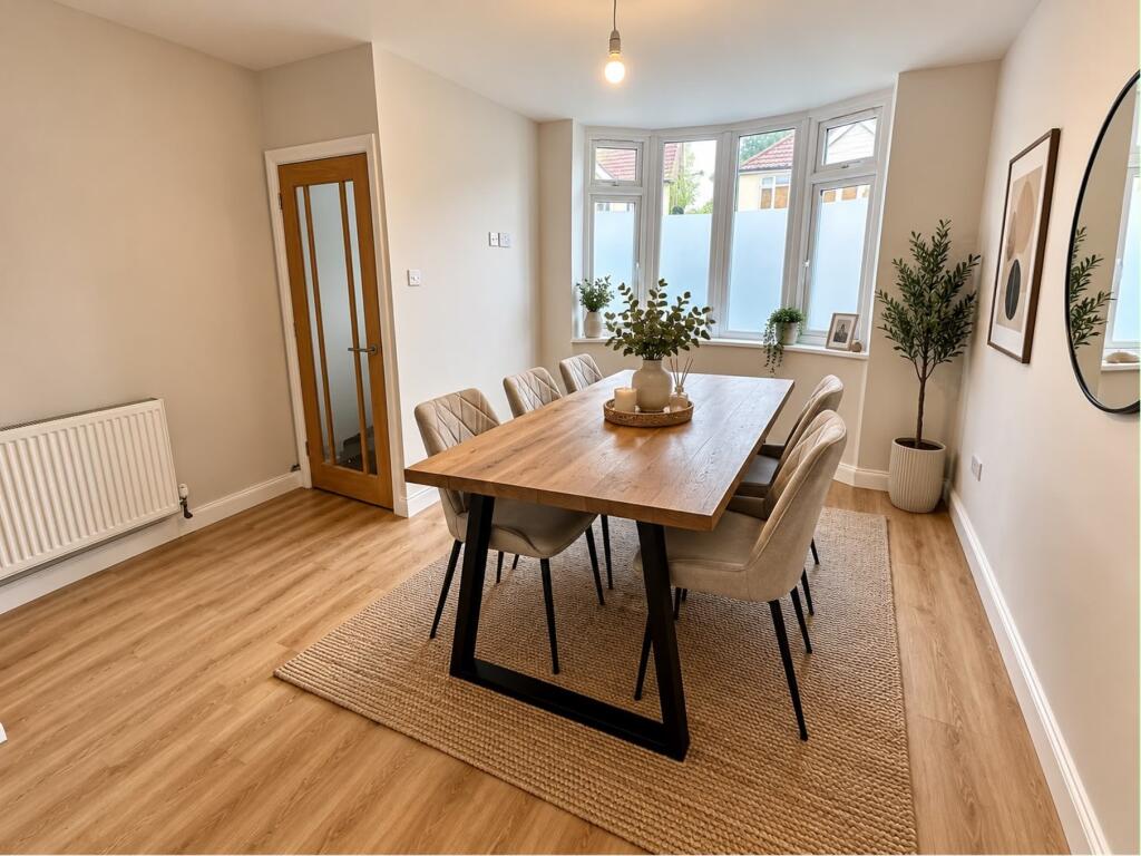 Priory Road, Gosport photo 3