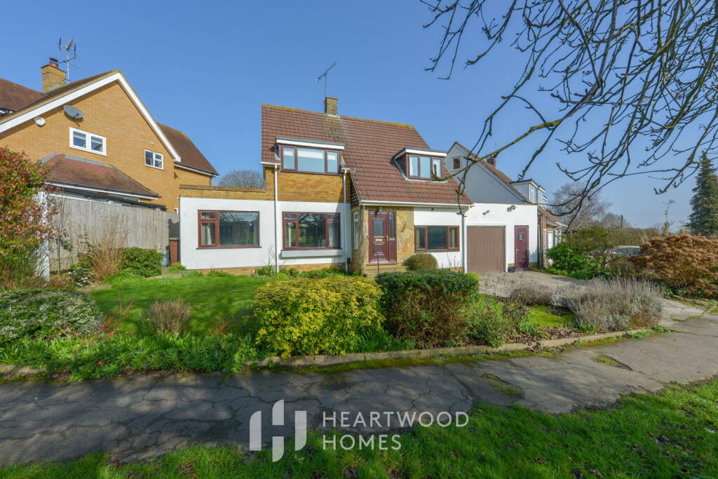 Main image of property: Sandpit Lane, St. Albans, AL4 0BU