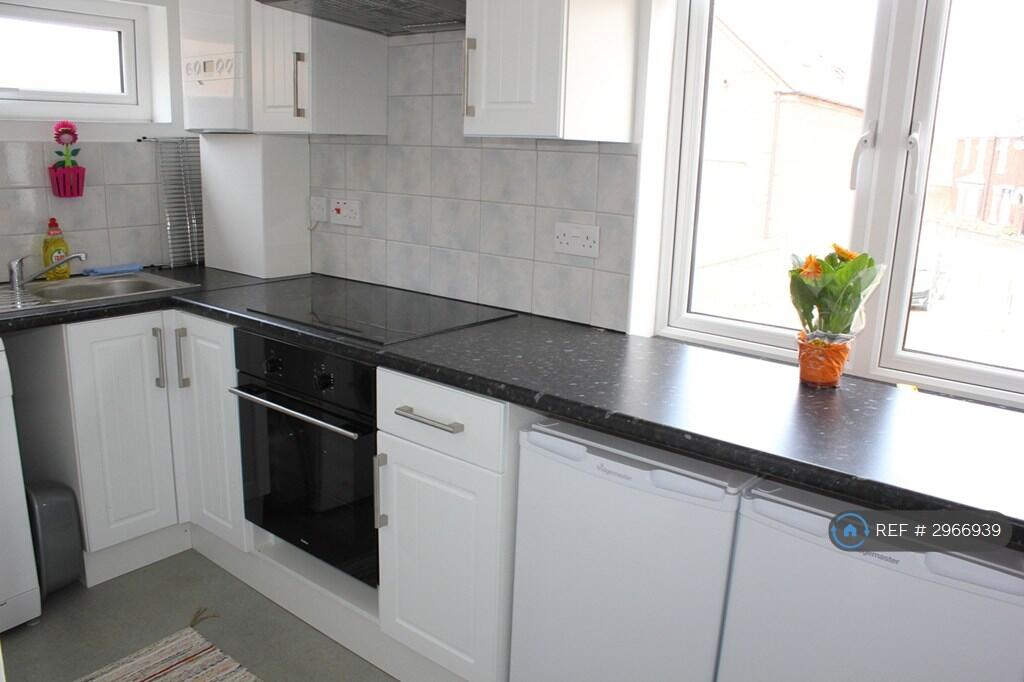 Apartment in Peterborough - View 4