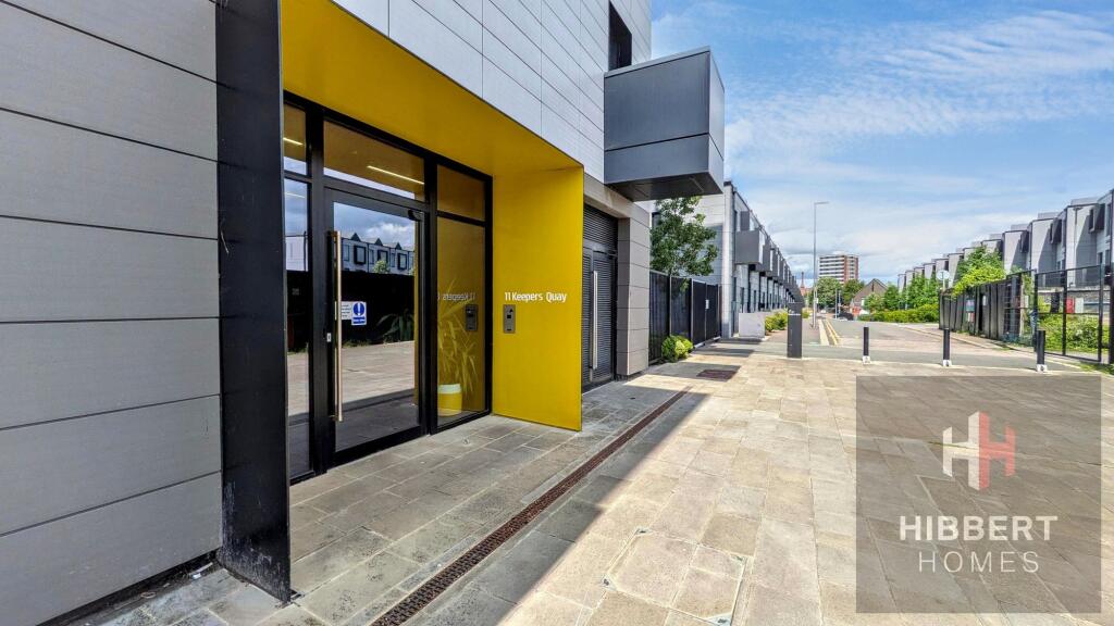 Main image of property: Keepers Quay, Manchester, M4