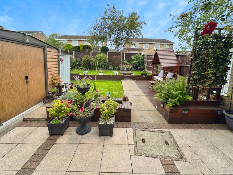 Walnut Drive, Cannock photo 2