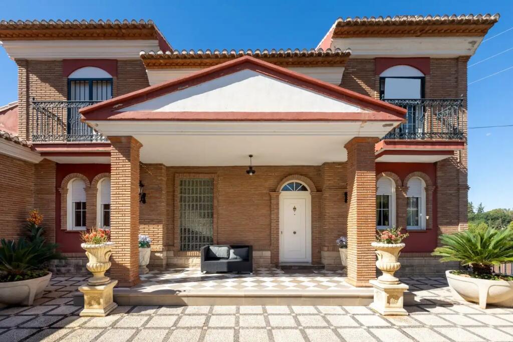 Main image of property: Andalucia, Granada, Zubia